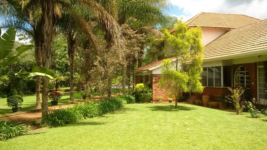 Hillside Manor Hotel Bulawayo Exterior photo